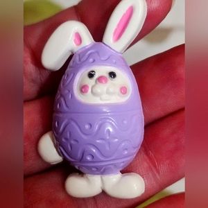 AVON 1980s Purple Egg Easter Bunny